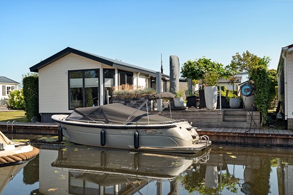 Veneweg 223-05, 7946LS Wanneperveen